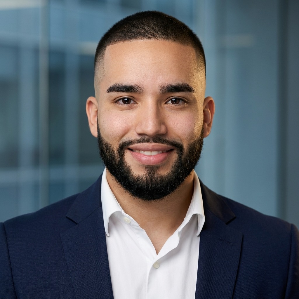 Emmanuel Mena - AI Solution Architect & Fundador
